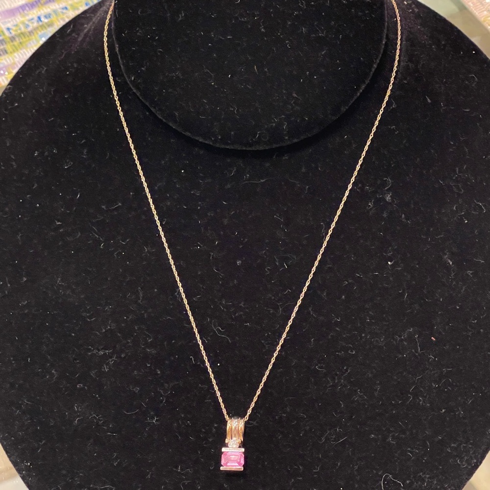 Pink sapphire, two tone, 14 karat gold modernist, diamond pendant - Picture 8 of 15